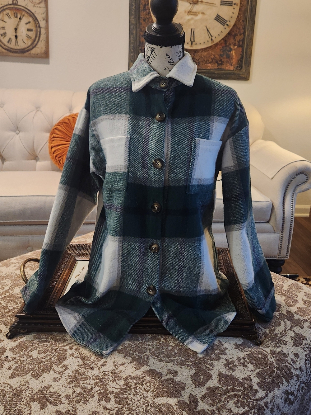 Source Unknown Green and White Plaid Button-Down Shirt Jacket